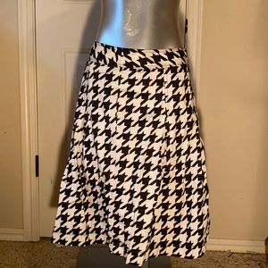 Cute black and white circle skirt